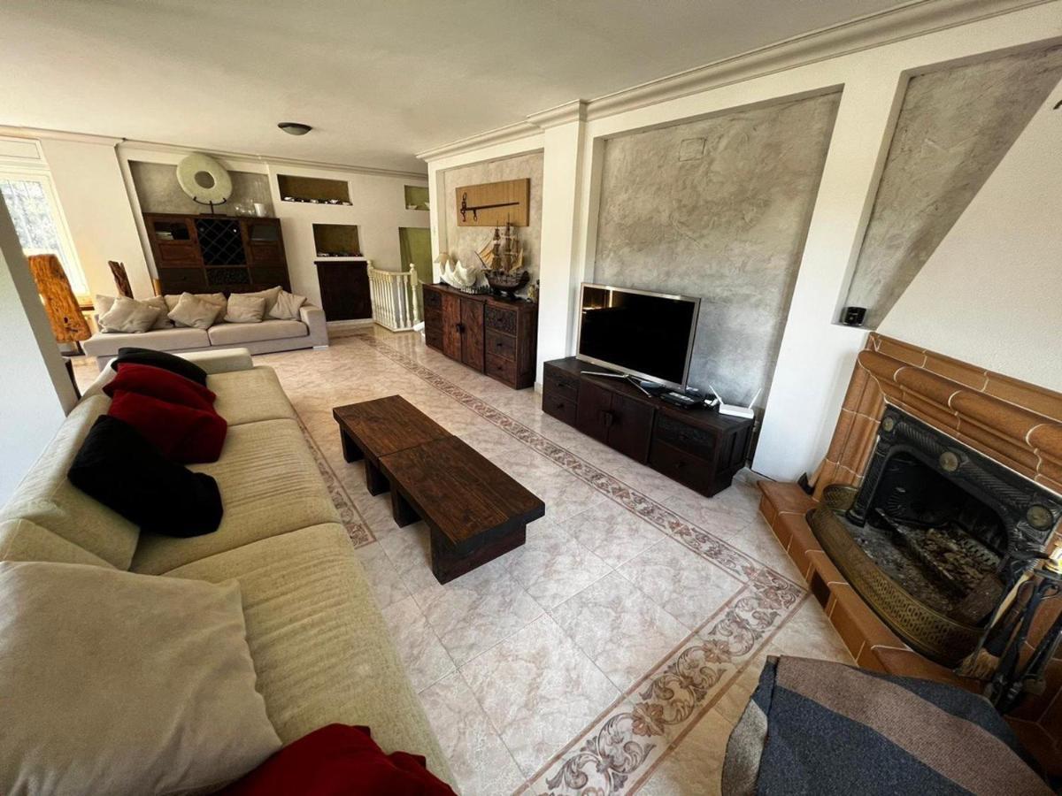 Happy Holiday home